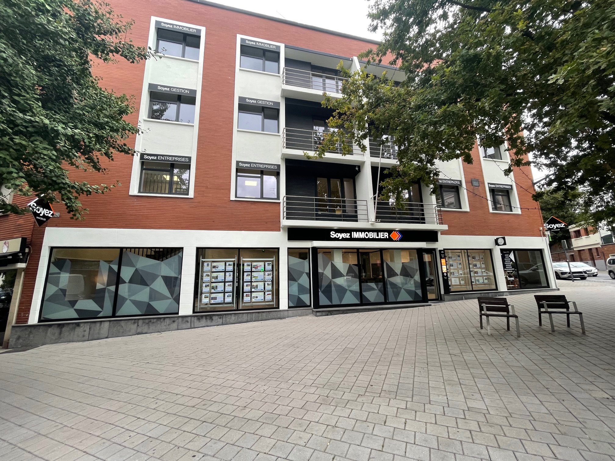 facade nouvelle agence